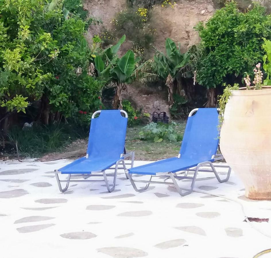Sun Day Villa Achlia Exterior foto
